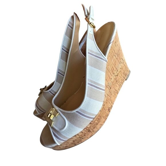 Tommy Hilfiger Women US 8.5 white tan and gold buckle Wedge Sandal 4.5 inches - Picture 8 of 16